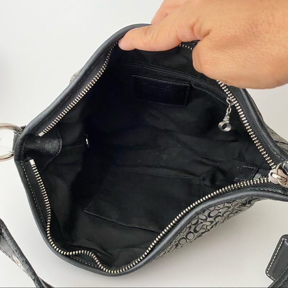 Coach - Picture 7 of 10